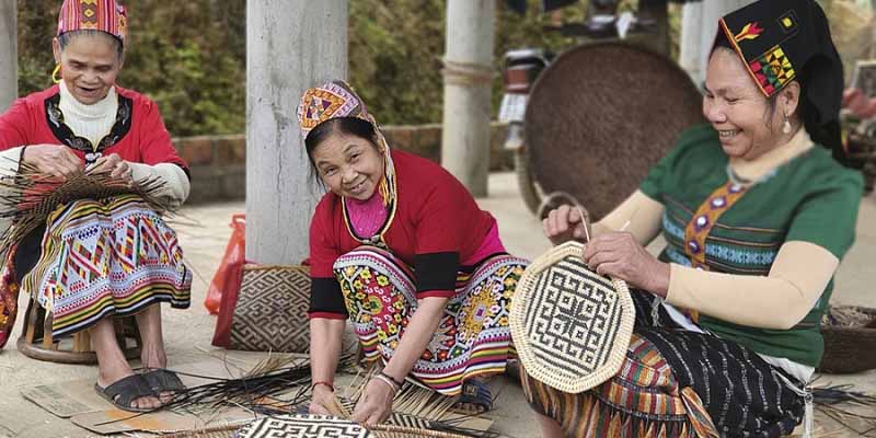Làng Nghề Mây Tre Đan | Trải Nghiệm Văn Hóa Việt Nam 9 Làng nghề mây tre đan được công nhận là di sản văn hóa phi vật thể